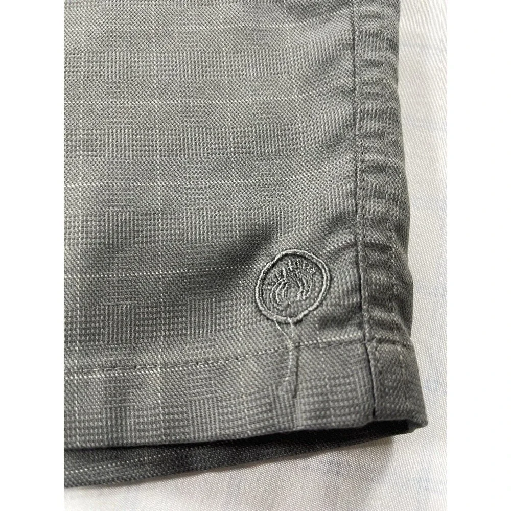 Hang Ten Men’s Gray Plaid Flat Front Walk Shorts Size 36 Modern Fit Hybrid